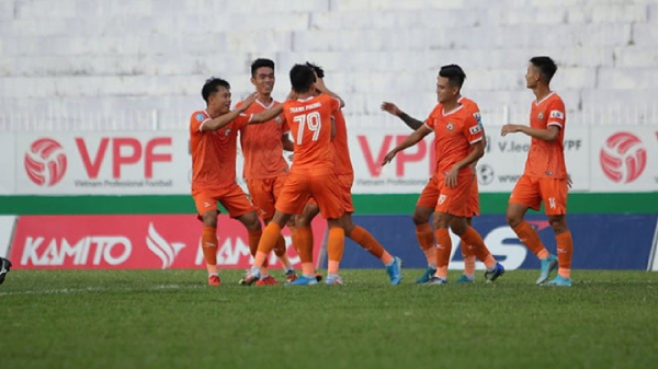 Đội bóng Bình Định chiến thắng 3 điểm gây áp lực cho các đối thủ TOP đầu.