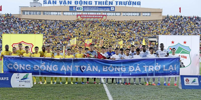 Bóng đá Việt Nam chuẩn bị cho các giải đấu quan trọng trong năm 2021