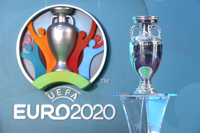 Euro 2020 có sự thay đổi kế hoạch tổ chức như thế nào?